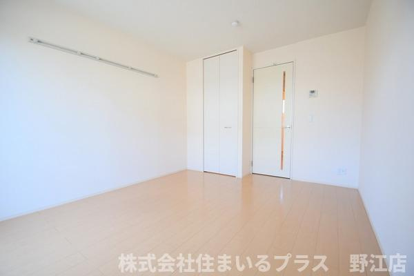 モンテリブロあさひの洋室