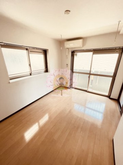 【居間・リビング】 | アーサクラスト横浜 | 別部屋参考写真
