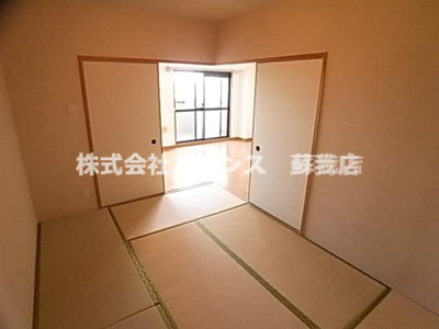 【和室】 | ゼファーシャンティオン蘇我壱番館 | 来客時にも便利な和室付き