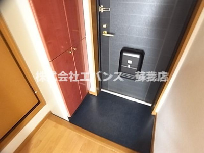【玄関】 | ゼファーシャンティオン蘇我壱番館 | 毎日通る玄関はこちらです