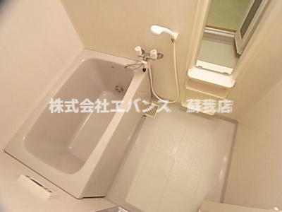 【浴室】 | ゼファーシャンティオン蘇我壱番館 | コンパクトで使いやすいお風呂です