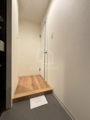 エムヒルズ南森町の玄関|同マンション別部屋：参考写真