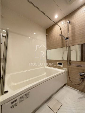 エムヒルズ南森町の浴室|同マンション別部屋：参考写真