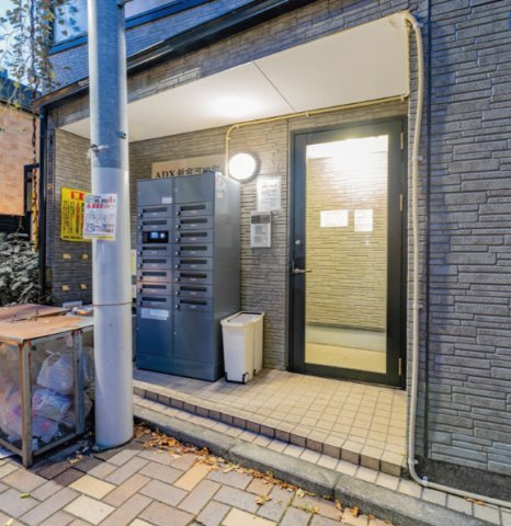 ADX新宿河田町のエントランス|ADX新宿河田町