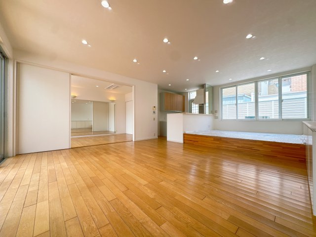 【居間・リビング】 | 早良区原６丁目　中古一戸建☆仲介手数料無料☆