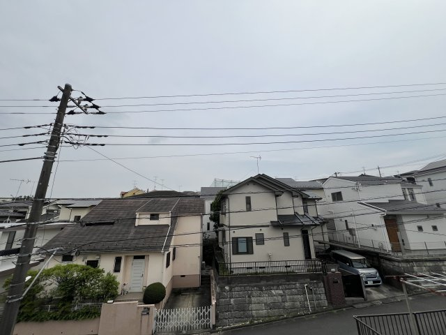 回遊しまくれる間取り！！鬼ごっこしてもいいけどキッチンは危ないからダメよ！！な【緑区長津田みなみ台7丁目新築戸建】の展望
