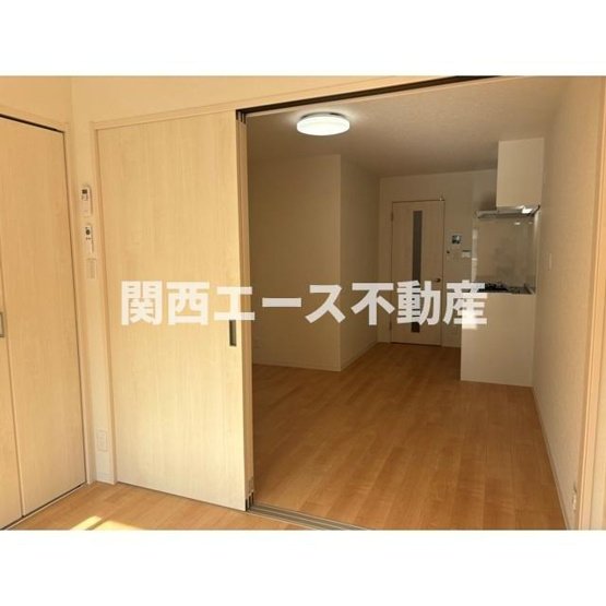  | ロイヤルハイツ俊徳道