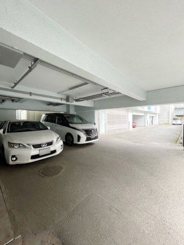 藤和コープソシエ薬院　警固小学校区の駐車場