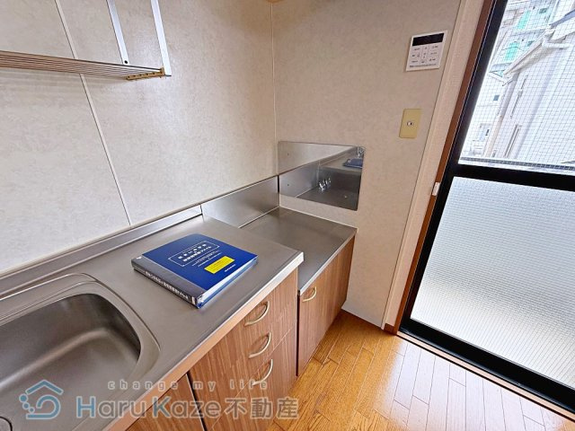 【キッチン】 | セジュール里【名古屋市賃貸・ワンフロアー2戸】