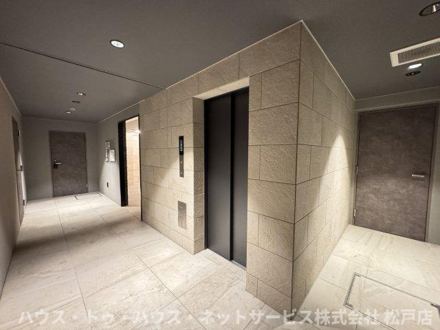 S-RESIDENCE松戸Iriseのロビー
