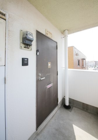 アンビシャス青山の玄関