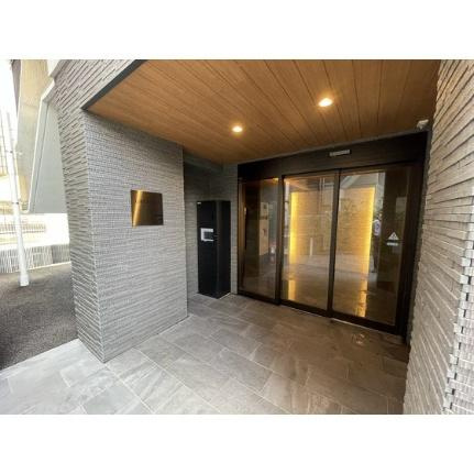 熊本市中央区坪井１丁目の賃貸マンションのエントランス