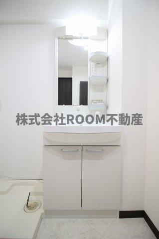 リアン都島の独立洗面台|使いやすい独立洗面台です