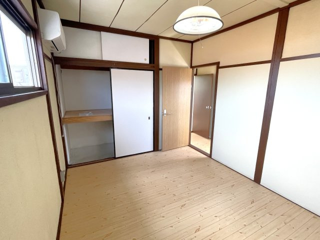 九十九里町片貝1761TC貸家の洋室