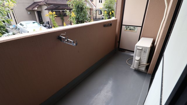 プラザハイツ二ツ屋C棟のバルコニー