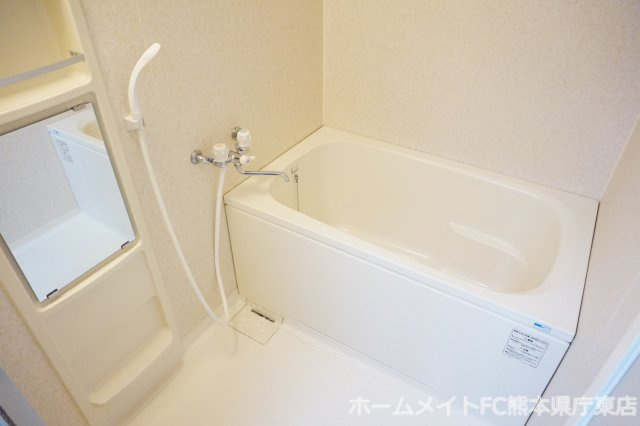 熊本市東区長嶺東３丁目の賃貸マンションの浴室