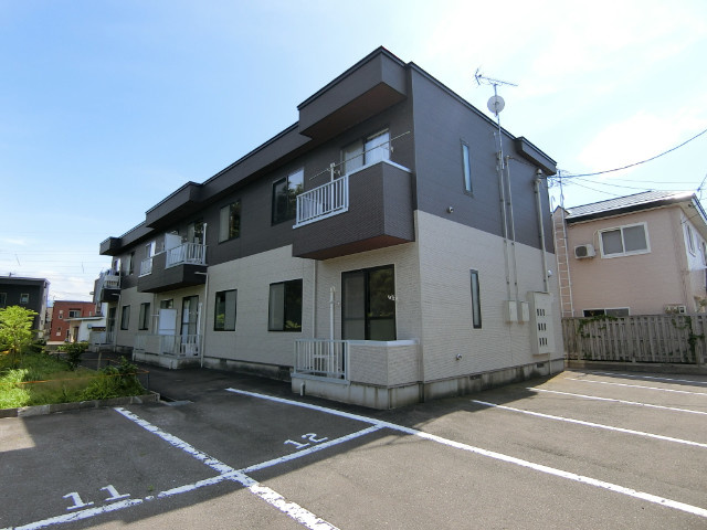 フォレスタ