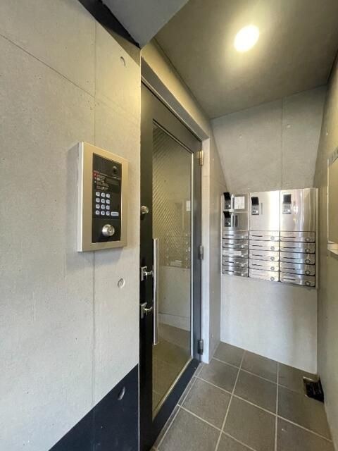 ヴィオラ赤羽のエントランス
