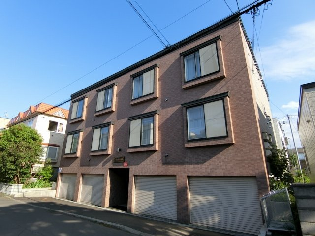 シャレー参番館