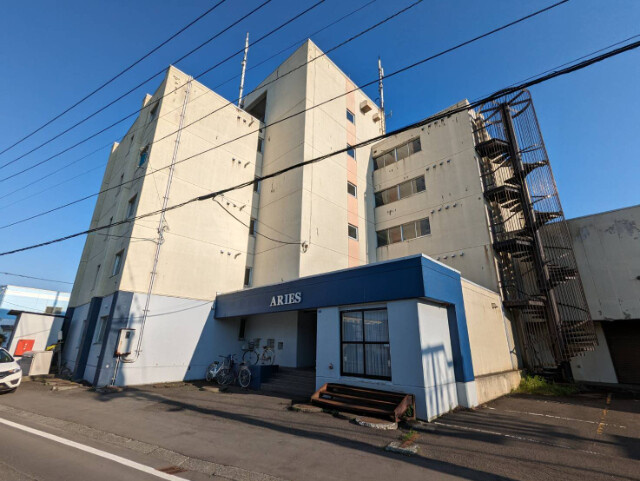 アリエス