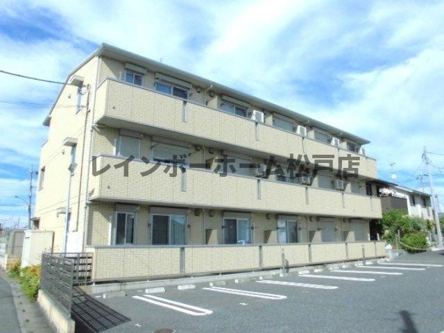 ロイヤルヒル三郷　仲介手数料（賃料の1.10ヵ月）の50％OFF対象物件！の外観