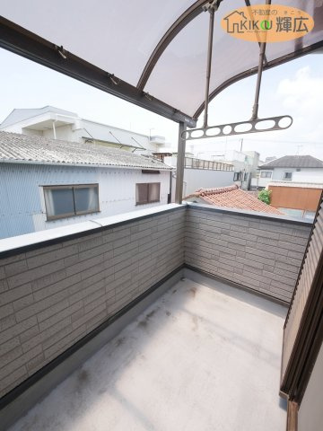 姫路市幸町　中古戸建のバルコニー