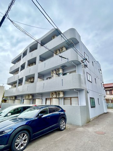 パティオ本山の外観