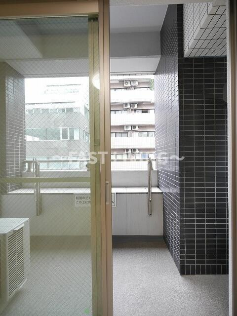 メゾン・日本橋浜町のバルコニー