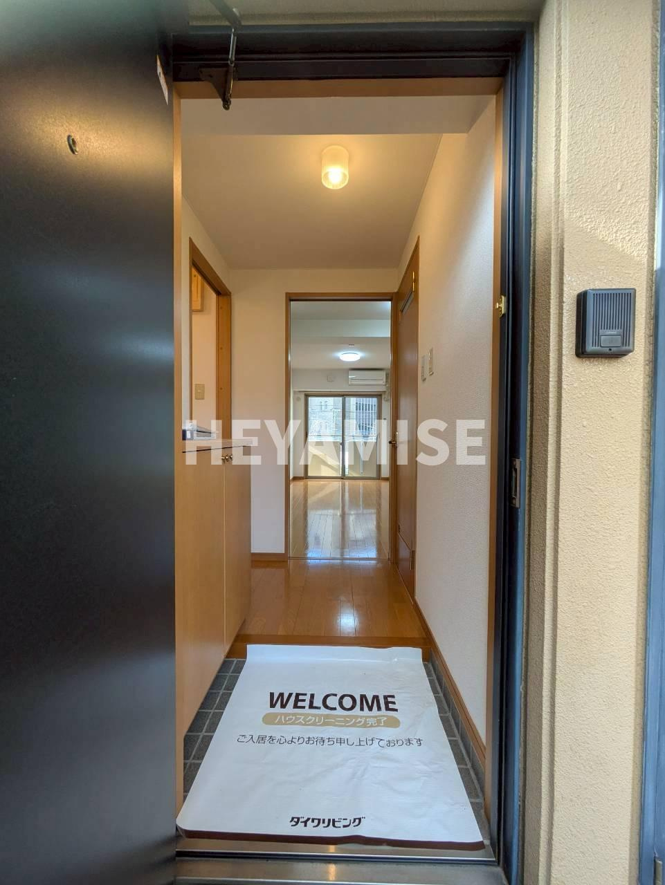 プラスパー築町の玄関