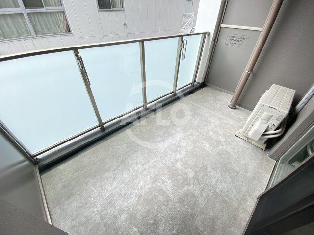 アーバネックス本町Ⅱ(明治小学校区)のバルコニー
