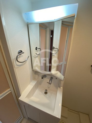 ES-Grande Minamimorimachiの洗面所|マインズコート西天満　独立洗面化粧台