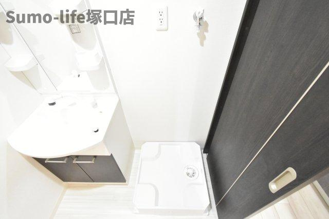 フジパレス尼崎三反田Ⅱ番館のエントランス