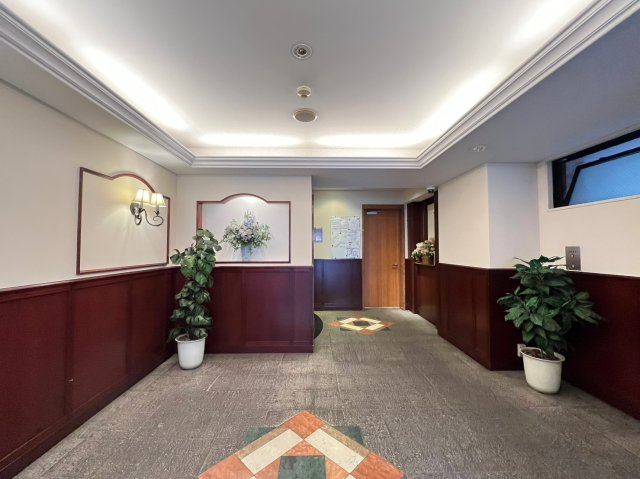 ライオンズマンション松屋町のロビー