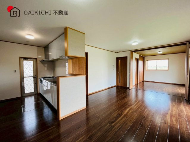 【居間・リビング】 | 坂戸市横沼　中古戸建