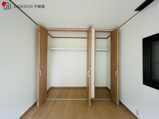 【洋室】 | 坂戸市鎌倉町　中古戸建