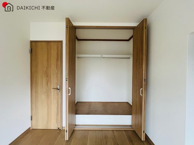 【バルコニー】 | 坂戸市鎌倉町　中古戸建