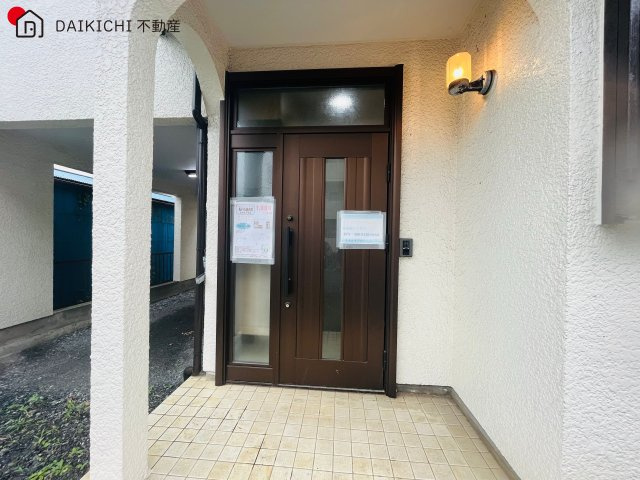 【玄関】 | 坂戸市鎌倉町　中古戸建