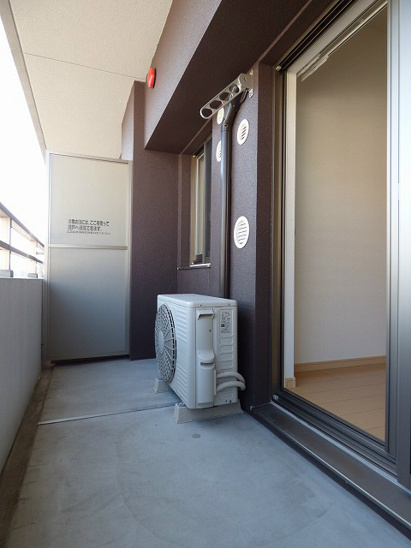【バルコニー】エンブレイス博多駅南 