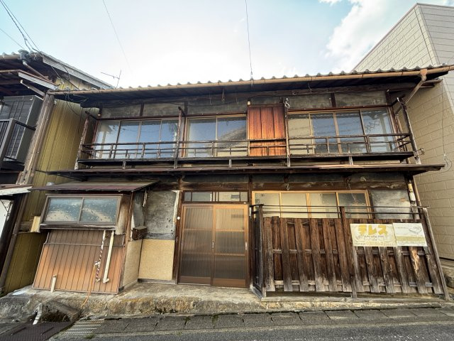 坂下駅前　戸建て