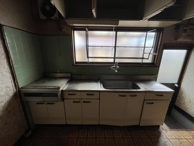 笠岡市富岡売家3のキッチン