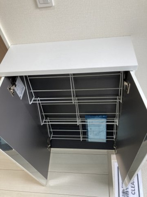 【収納】 | ヒルズ渡田東町 | 玄関にはシューズボックス付