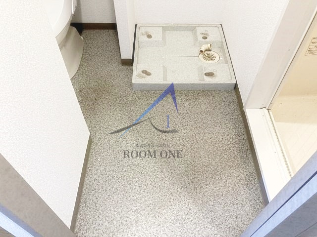 フェニックス新宿若松町 の設備|洗濯機置き場です。