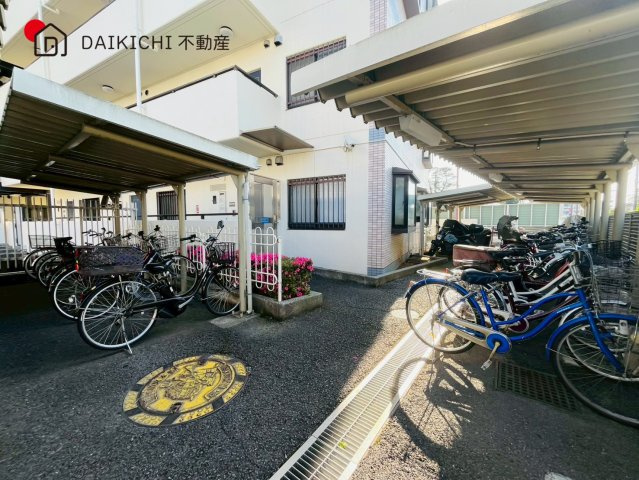 【駐輪場】 | カザベーラ坂戸