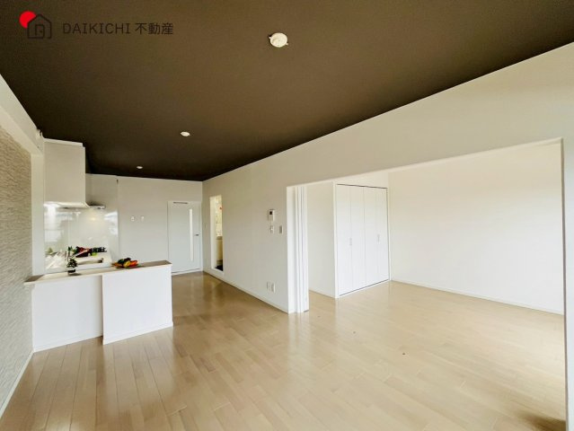 【居間・リビング】 | 若葉グリーンハイツD号棟