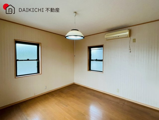 【寝室】 | 鶴ヶ島市鶴ヶ丘1期　中古戸建
