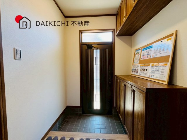 【玄関】 | 鶴ヶ島市太田ヶ谷　中古戸建