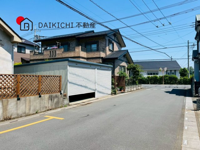 【前面道路含む現地写真】 | 鶴ヶ島市柳戸町　中古戸建