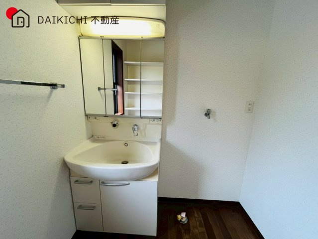 【独立洗面台】 | 鶴ヶ島市鶴ヶ丘　中古戸建