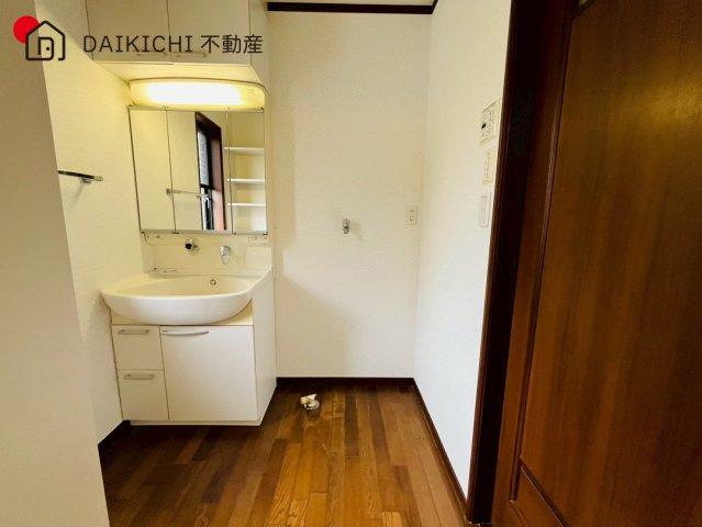 【洗面所】 | 鶴ヶ島市鶴ヶ丘　中古戸建