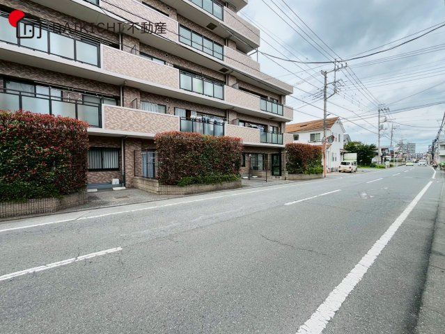 【前面道路含む現地写真】 | 鶴ヶ島市鶴ヶ丘　中古戸建